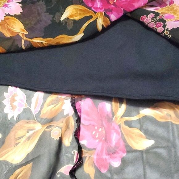 California Krush Black Pink Floral Boho Romantic Fit & Flowy Maxi Dress - Picture 9 of 10